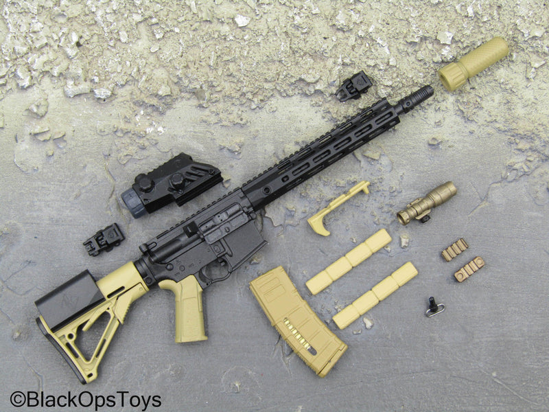 Load image into Gallery viewer, Black &amp; Tan SR-16 10&quot; 5.56mm Assault Rifle
