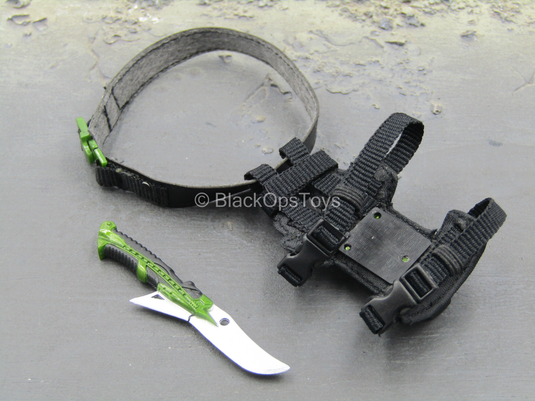 Spiderman - New Goblin - Green Handled Knife w/Drop Leg Holster –  BlackOpsToys