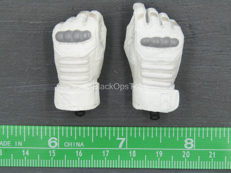 Load image into Gallery viewer, The Punisher - White Gloved Hand Set (Type 5)
