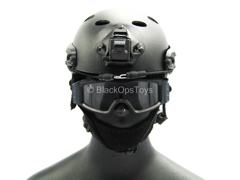 Load image into Gallery viewer, Tony Stark SHIELD Disguise - Black Helmet w/Goggles &amp; Balaclava
