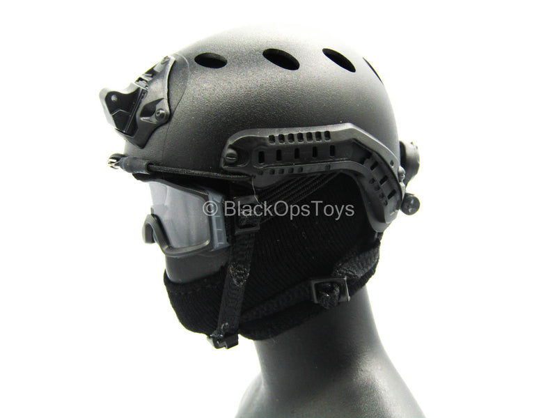 Load image into Gallery viewer, Tony Stark SHIELD Disguise - Black Helmet w/Goggles &amp; Balaclava
