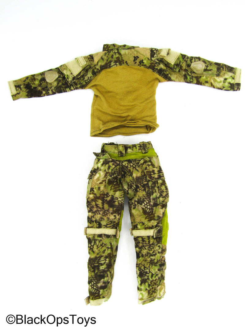 Load image into Gallery viewer, MC Toys - Arid Kryptek Camo Combat Uniform Set
