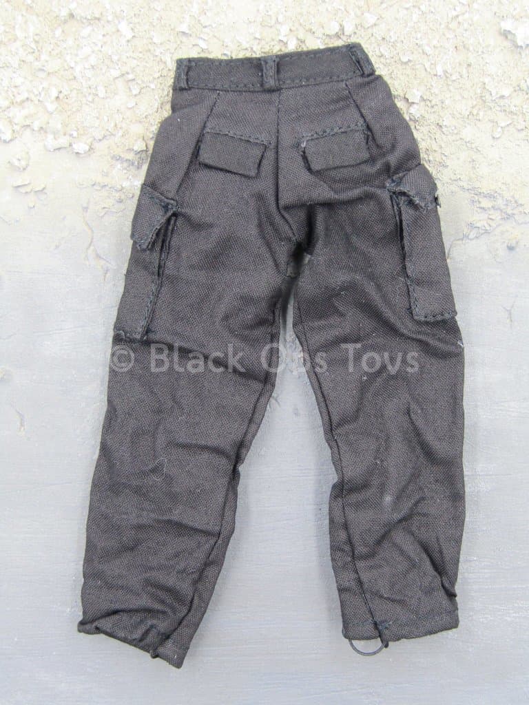 Load image into Gallery viewer, Vietnam - MAC-V-SOG - Black Uniform Set
