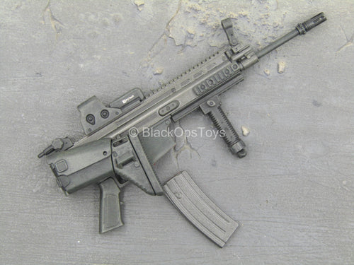 Modern Firearms Collection IIII - SCAR-L STD Assault Rifle