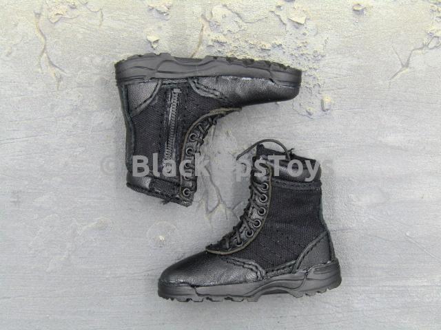 Load image into Gallery viewer, LAPD SWAT 3.0 - Takeshi Yamada - Black Combat Boots Foot Type
