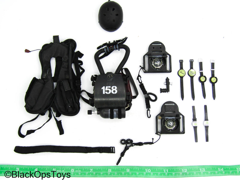 Load image into Gallery viewer, Navy Seal UDT - Complete Diving Gear Set
