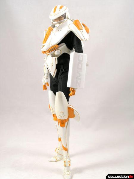 Zero Metal Chronicle - Falcon Z1 - White & Orange Helmet