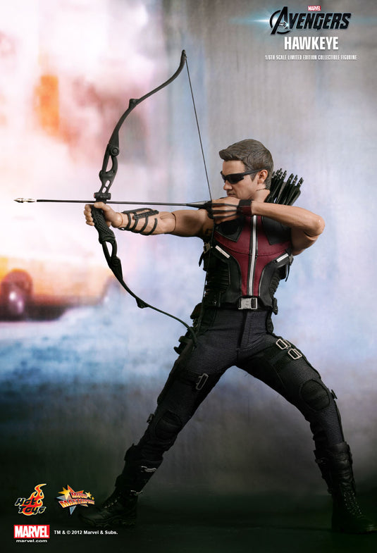 bow and arrow the avengers