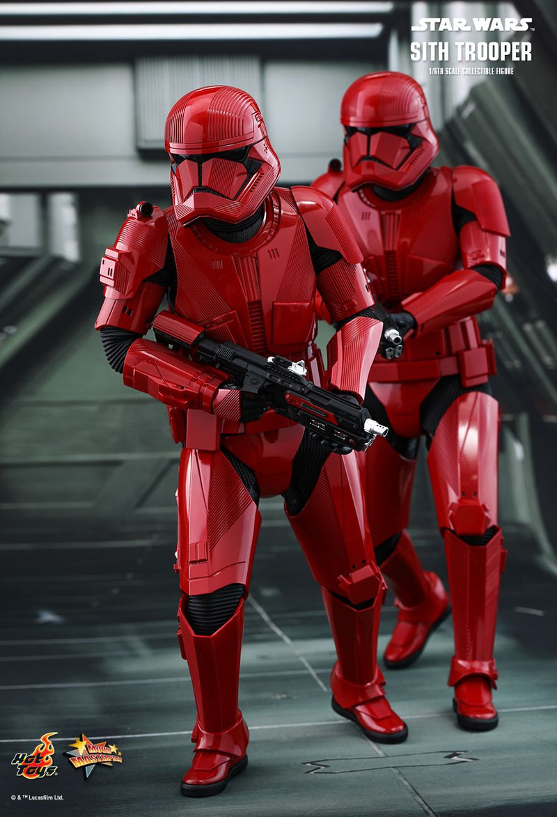 Load image into Gallery viewer, STAR WARS - Sith Trooper - Advance Release SDCC Edition - MINT IN BOX
