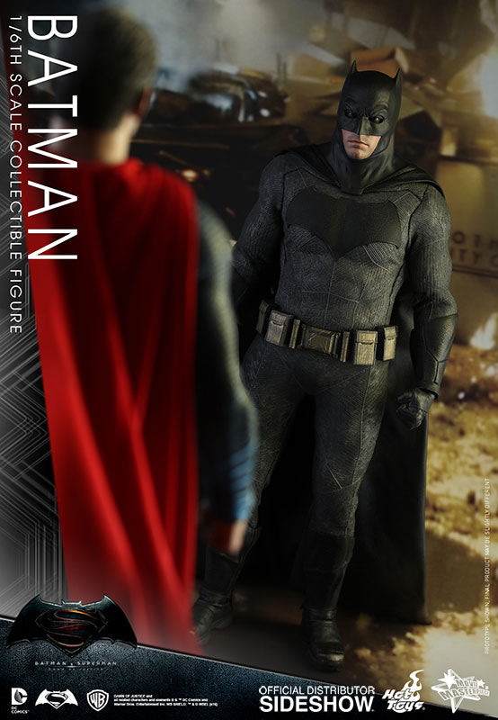 Load image into Gallery viewer, Batman v Superman - Black Leather-Like Cape
