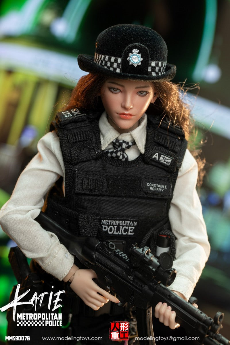 Load image into Gallery viewer, Metropolitan Police Officers Chloe &amp; Katie Combo Pack - MINT IN BOX
