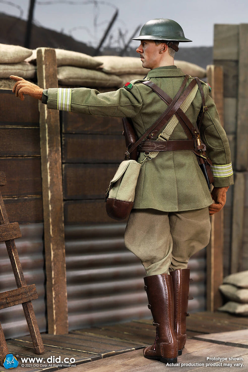 Load image into Gallery viewer, WWI - British Officer Colonel Mackenzie &amp; War Desk Diorama Set - MINT IN BOX
