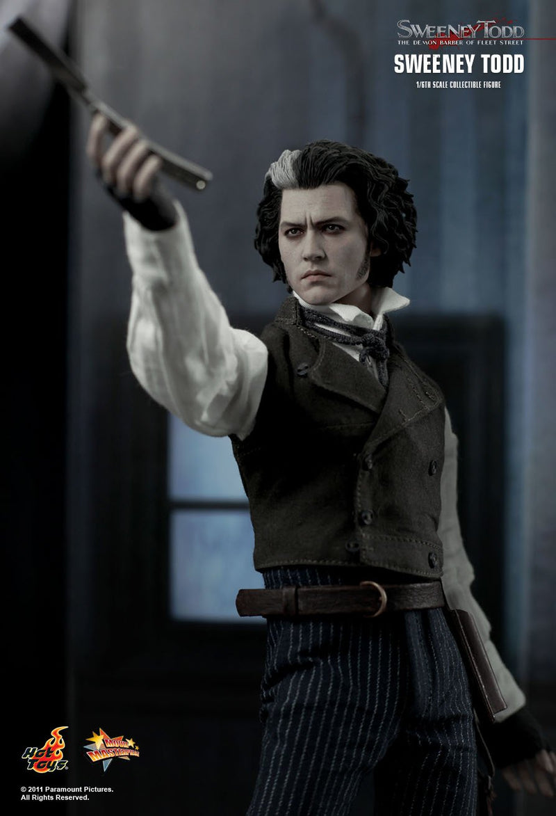 Load image into Gallery viewer, Sweeney Todd - Male Hand Set
