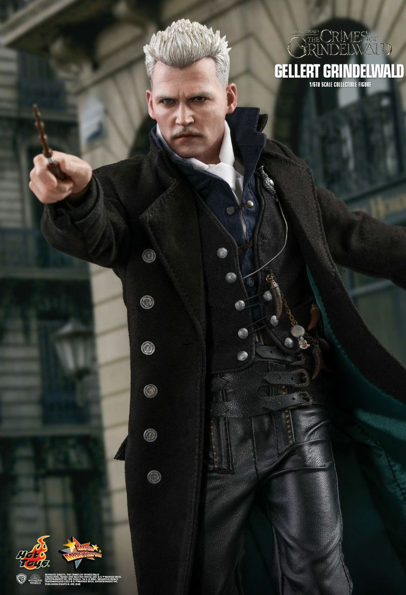 Load image into Gallery viewer, Fantastic Beasts - Gellert - Black Overcoat w/Green Lining
