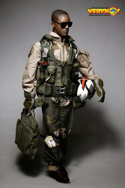 US Navy - OD Green G-Suit w/Oxygen Tubing Set