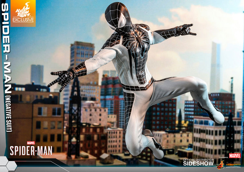 Load image into Gallery viewer, Negative Suit Spider-Man - MINT IN BOX
